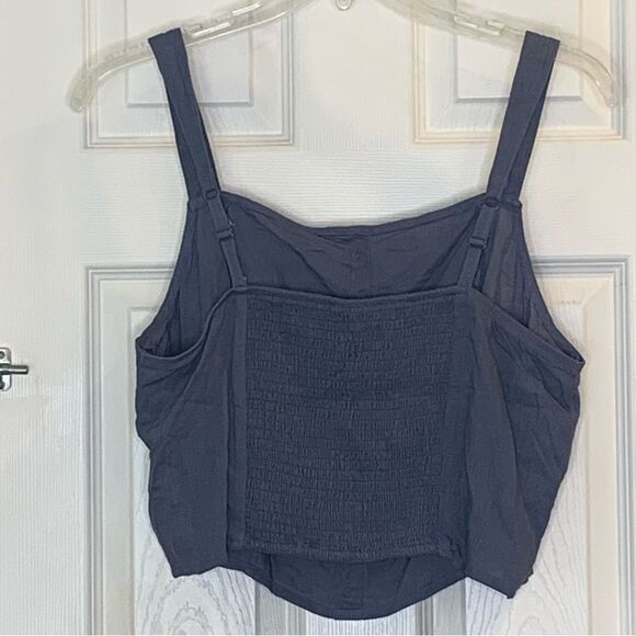 Torrid Linen Blend Button-Front Crop Tank Size 1X - Picture 16 of 16